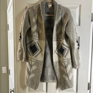 Debut Geometric Cardigan - Gray and Cream